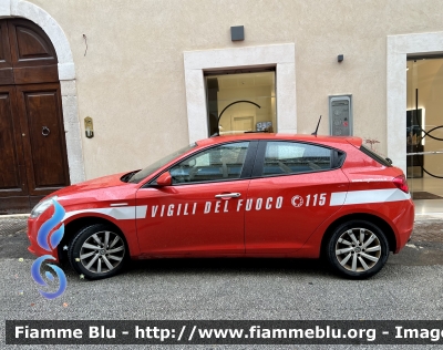 Alfa Romeo Nuova Giulietta restyle 
Vigili del Fuoco 
Comando provinciale di L’Aquila 
VF 27806
Parole chiave: Alfa-Romeo Giulietta_restyle VF27806