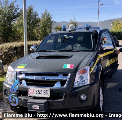 Isuzu D-Max I serie 
Guardia di Finanza 
Soccorso Alpino 
GdiF 453 BG
Parole chiave: Isuzu D-Max_Iserie GDIF453BG