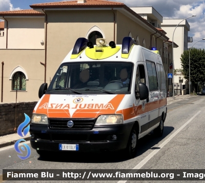 Fiat Ducato III serie 
Pubblica Assistenza Protezione Civile di Ocre 
Allestimento Aricar 

Parole chiave: Fiat Ducato_IIIserie Ambulanza