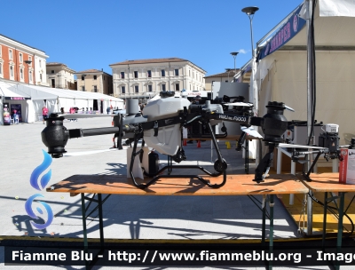 Agras T50
Vigili del Fuoco
Direzione Regionale Abruzzo
Nucleo S.A.P.R. 
Aeromobile a pilotaggio remoto
Parole chiave: Agras T50