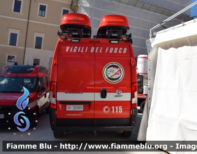 Fiat Ducato X290
Vigili del Fuoco
Direzione Regionale Abruzzo
Nucleo S.A.P.R.
Allestimento Isotec
VF 32095
Parole chiave: Fiat Ducato_X290 VF32095