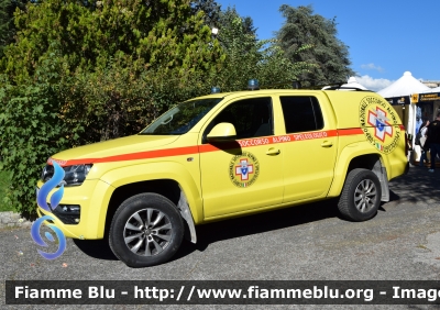 Volkswagen Amarok 
Corpo Nazionale Soccorso Alpino e Speleologico
CNSAS Abruzzo
Allestimento Bartolini&Bellezza2
Decorazione Grafica Nadia Ferracci
Parole chiave: Volkswagen Amarok