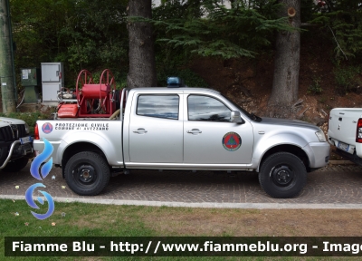 Tata Xenon 4x4 
Protezione Civile
Regione Abruzzo
Cod.Automezzo 71
Assegnato Temporanamente alla pc Comunale di Avezzano (AQ)
Parole chiave: Tata Xenon_4x4