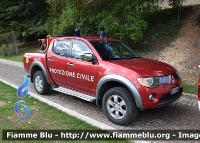 Mitsubishi L200 IV serie
Protezione Civile 
PIVEC L'Aquila
Distaccamento Alto Sangro (Villetta Barrea)
Cod.Automezzo 17

Parole chiave: Mitsubishi L200_IVserie