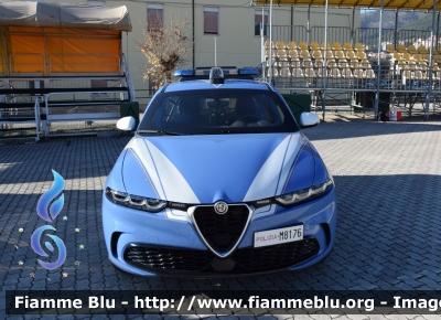 Alfa Romeo Tonale
Polizia di Stato
Squadra Volante
Allestimento FCA
POLIZIA M8176
Parole chiave: Alfa_Romeo Tonale POLIZIAM8176