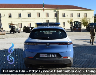 Alfa Romeo Tonale
Polizia di Stato
Squadra Volante
Allestimento FCA
POLIZIA M8176
Parole chiave: Alfa_Romeo Tonale POLIZIAM8176