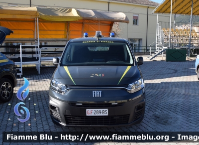 Fiat Doblò V serie
Guardia di Finanza
Unità Cinofile
Allestimento Autocarrozzeria Moderna
GdiF 289 BS
Parole chiave: Fiat Doblò_Vserie GDIF289BS