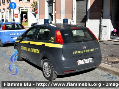 Fiat Grande Punto 
Guardia di Finanza
GdiF 992 BH
Parole chiave: Fiat Grande_Punto GDIF992BH