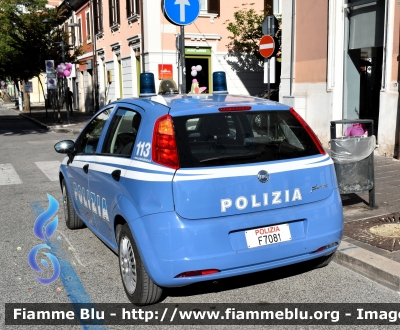 Fiat Grande Punto
Polizia di Stato
POLIZIA F7081
Parole chiave: Fiat Grande_Punto POLIZIAF7081