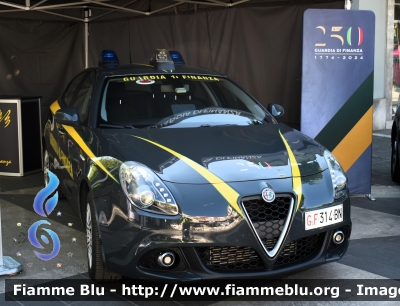 Alfa Romeo Nuova Giulietta restyle
Guardia di Finanza
Allestimento NCT Nuova Carrozzeria Torinese
Gdif 314 BN

Parole chiave: Alfa-Romeo Nuova_Giulietta_restyle GDIF314BN