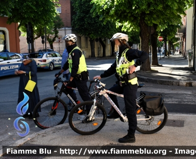 Mountain Bike 
Polizia Locale
Comune di Avezzano (AQ)

Parole chiave: Mountain Bike