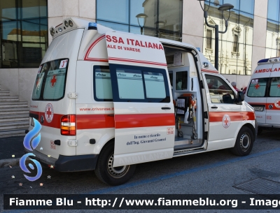 Volkswagen Transporter T5
Croce Rossa Italiana
Comitato di Varese
allestimento Aricar
CRI 206 AA

In scorta al Giro D'Italia 2024
Automezzo 72
Parole chiave: Volkwagen Transporter_T5 CRI206AA Ambulanza Giro_D&#039;Italia_2024