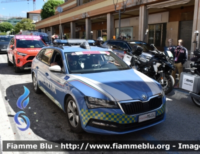 Skoda Superb Wagon III serie restyle 
Polizia di Stat
Polizia Stradale
Allestimento Focaccia
POLIZIA M6404
In Scorta al Giro D'Italia 2024
Auto 06
Parole chiave: Skoda Superb_Wagon_IIIserie_restyle POLIZIAM6404 Giro_D&#039;Italia_2024