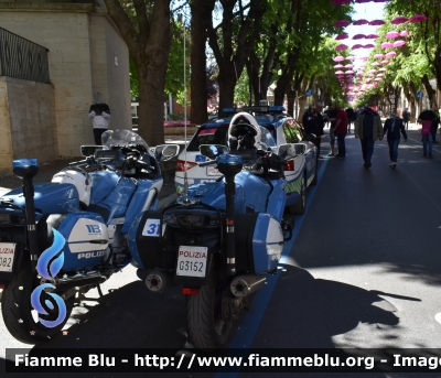 Yamaha FJR 1300 II serie restyle
Polizia di Stato 
Polizia Stradale
Allestimento Elevox
POLIZIA G3152
In Scorta al Giro D'Italia 2024
Moto 31
Parole chiave: Yamaha FJR_1300_IIserie POLIZIAG3152 Giro_D&#039;Italia_2024