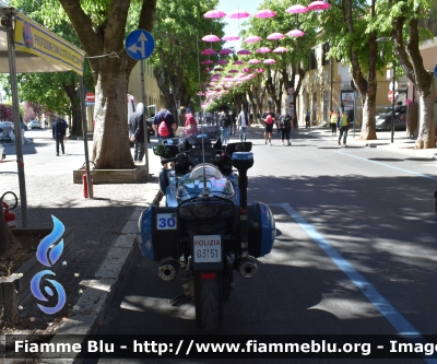 Yamaha FJR 1300 II serie restyle
Polizia di Stato
Polizia Stradale
Allestimento Elevox
POLIZIA G3151
Parole chiave: Yamaha FJR_1300_IIserie POLIZIAG3151 Giro_D&#039;Italia_2024