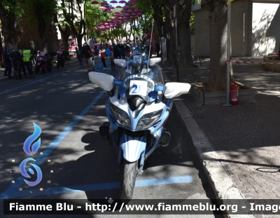 Yamaha FJR 1300 II serie
Polizia di Stato
Polizia Stradale
Allestimento Elevox 
POLIZIA G3102
In Scorta al Giro D'Italia 2024
Moto 28
Parole chiave: Yamaha FJR_1300_IIserie POLIZIAG3102 Giro_D&#039;Italia_2024