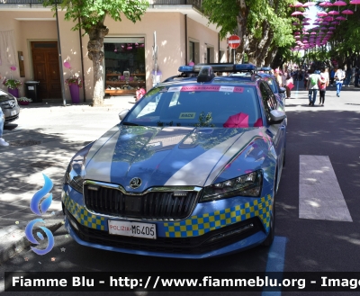 Skoda Superb Wagon III serie restyle
Polizia di Stato
Polizia Stradale
Allestimento Focaccia
POLIZIA M6405
In Scorta al Giro D'Italia 2024
Auto 03
Parole chiave: Skoda Superb_Wagon_IIIserie_restyle POLIZIAM6405 Giro_D&#039;Italia_2024