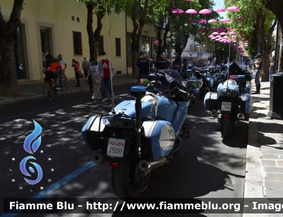 Yamaha FJR 1300 II serie
Polizia di Stato
Polizia Stradale
Allestimento Elevox
POLIZIA G3091
In Scorta al Giro D'Italia 2024
Moto 0
Parole chiave: Yamaha FJR_1300_IIserie POLIZIAG3091 Giro_D&#039;Italia_2024