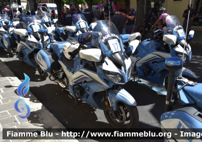 Yamaha FJR 1300 II serie
Polizia di Stato
Polizia Stradale
Allestimento Elevox
POLIZIA G3101
In Scorta al Giro D'Italia 2024
Moto 17
Parole chiave: Yamaha FJR_1300_IIserie POLIZIAG3101 Giro_D&#039;Italia_2024