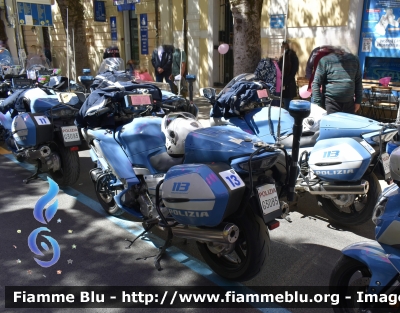 Yamaha FJR 1300 II serie
Polizia di Stato 
Polizia Stradale
Allestimento Elevox
POLIZIA G3083
In Scorta al Giro D'Italia 2024
Moto 13
Parole chiave: Yamaha FJR_1300_IIserie POLIZIAG3083 Giro_D&#039;Italia_2024