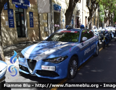 Alfa Romeo Nuova Giulia Q4 restyle
Polizia di Stato 
Polizia Stradale
POLIZIA N5999
In Scorta al Giro D'Italia 2024
Auto 01
Parole chiave: Alfa-Romeo Nuova_Giulia_Q4_restyle POLIZIAN5999Giro_D'Italia_2024