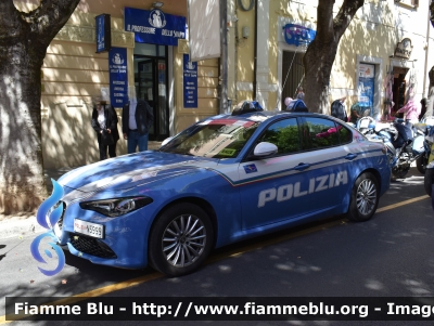 Alfa Romeo Nuova Giulia Q4 restyle
Polizia di Stato 
Polizia Stradale
POLIZIA N5999
In Scorta al Giro D'Italia 2024
Auto 01
Parole chiave: Alfa-Romeo Nuova_Giulia_Q4_restyle POLIZIAN5999Giro_D'Italia_2024