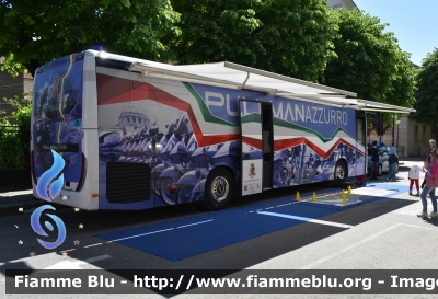 Iveco Crossway II serie
Polizia di Stato 
Polizia Stradale
"Pullman Azzurro"
Allestimento Elevox
POLIZIA M6898
Presente ad ogni partenza di tappa del Giro D'Italia 2024
Automezzo 476
Parole chiave: Iveco Crossway_IIserie POLIZIAM6898 Giro_D'Italia_2024