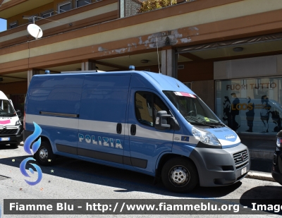 Fiat Ducato X250
Polizia di Stato
Polizia Stradale
Officina Mobile
POLIZIA H3293
In Scorta al Giro D'Italia 2024
Automezzo 07 
Parole chiave: Fiat Ducato_X250 POLIZIAH3293 Giro_D&#039;Italia_2024