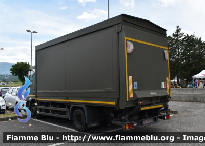 Iveco EurCargo 80E18 I serie
Aeronautica Militare
Aeroporto Centocelle Q.G.COMAER
AM AK 405
Parole chiave: Iveco EuroCargo_80E18_Iserie AMAK405