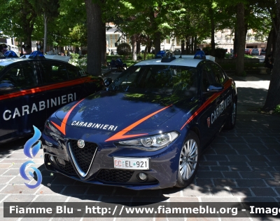 Alfa Romeo Nuova Giulia
Carabinieri
Nucleo Operativo Radiomobile
Allestimento FCA
CC EL 921
Parole chiave: Alfa-Romeo Nuova_Giulia CCEL921