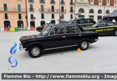 Fiat 125
Guardia di Finanza
Veicolo Storico
GdiF 8723
Parole chiave: Fiat 125 GDIF8723