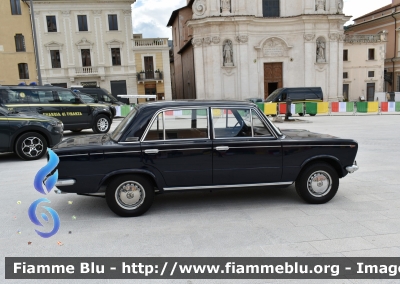 Fiat 125
Guardia di Finanza
Veicolo Storico
GdiF 8723
Parole chiave: Fiat 125 GDIF8723