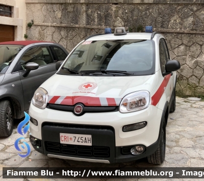 Fiat Nuova Panda 4x4 II serie 
Croce Rossa Italiana 
Comitato Regionale Abruzzo 
Allestimento Elevox 
CRI 745 AH 
Parole chiave: Fiat Nuova_Panda_4x4_IIserie CRI745AH