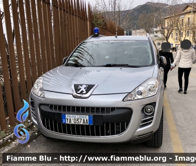 Peugeot 4007
Polizia Municipale 
Comune di L’Aquila 
Allestimento Polar Special Car 
POLIZIA LOCALE YA 037 AA
Parole chiave: Peugeot 4007 POLIZIALOCALEYA037AA