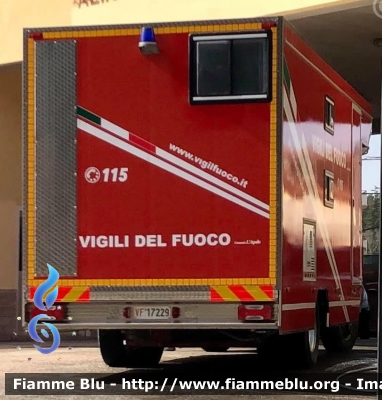 Iveco Zeta 109-14
Vigili del fuoco 
Comando provinciale di L’Aquila 
Polilogistico allestimento Calabrese 
Ricondizionato 
VF 17229
Parole chiave: Iveco_Zeta 109-15 Polilogistico Vigili del Fuoco L’Aquila