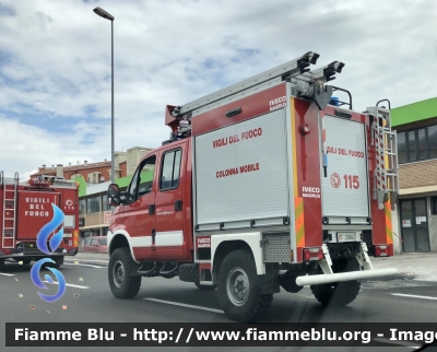 Iveco Daily 55S17 4x4 IV serie restyle - allestimento Iveco-Magirus 
Vigili del Fuoco 
Comando provinciale di L’Aquila 
Colonna Mobile Regionale Abruzzo 
VF 26662
Parole chiave: Iveco Daily_55S17_4x4_IVserie VF26662