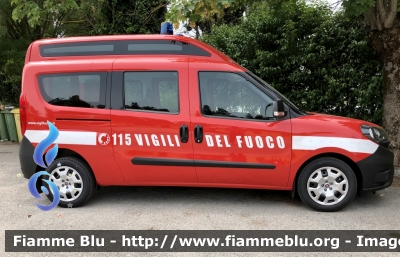 Fiat Doblò XL IV serie 
Vigili del Fuoco 
Comando provinciale di L’Aquila 
VF 31074
Parole chiave: Fiat Doblò_XL_IVserie VF31074