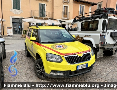 Skoda Yeti 4x4 
Corpo Nazionale Soccorso Alpino e Speleologico 
Regione Umbria 
Allestimento Bartolini&Bellezza2
Decorazione Grafica Nadia Ferracci 
Parole chiave: Skoda Yeti_4x4