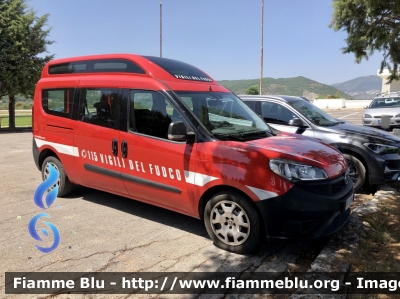 Fiat Doblò XL IV serie 
Vigili del Fuoco 
Comando provinciale di L’Aquila 
VF 27807
Parole chiave: Fiat Doblò XL_IVserie VF27807