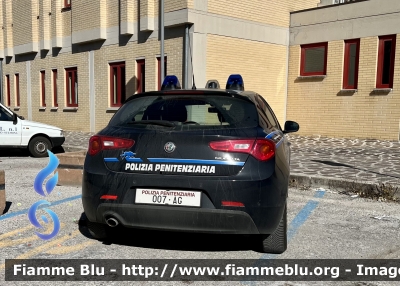 Alfa Romeo Nuova Giulietta restyle 
Polizia Penitenziaria 
Servizio Tradizioni e Piantonamenti 
POLIZIA PENITENZIARIA 007 AG
Parole chiave: Alfa-Romeo Nuova_Giulietta_restyle POLIZIAPENITENZIARIA007AG