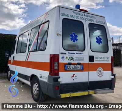 Fiat Ducato III serie 
Pubblica assistenza Gran Sasso soccorso 
Allestimento Mariani fratelli 
Parole chiave: Ambulanza Fiat Ducato Gran sasso soccorso