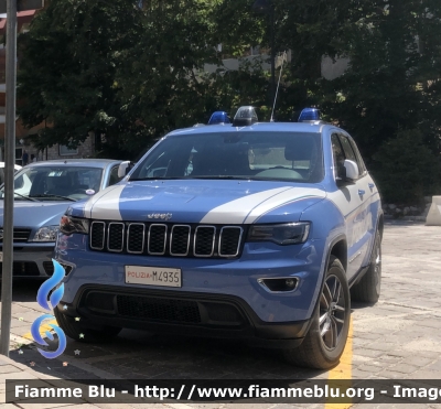 Jeep Grand Cherokee IV serie restyle 
Polizia di Stato 
Allestimento FCA
POLIZIA M4935
Parole chiave: Jeep Grand_Cherokee_IVserie_restyle POLIZIAM4935