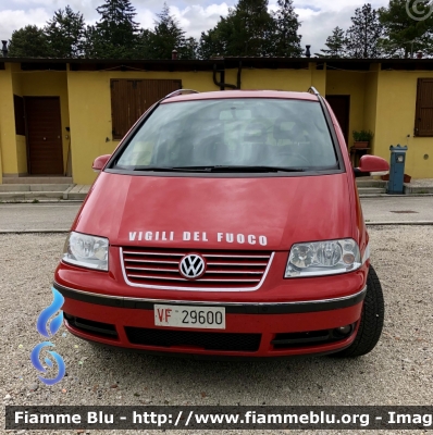 Volkswagen Sharan I Serie 
Vigili del Fuoco 
Comando provinciale di L’Aquila 
Nucleo SAPR 
VF 29600
Parole chiave: Volkswagen_Sharan Iserie Vigili del Fuoco L’Aquila nucleo SAPR