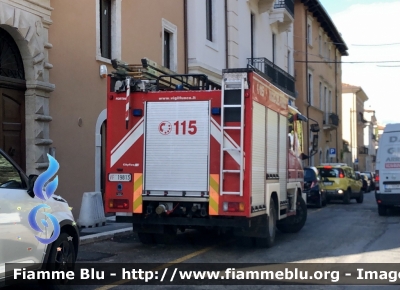 Iveco CityEuroFire 100E21 I serie 
Vigili del Fuoco 
Comando provinciale di L’Aquila 
APS allestimento Iveco-Magirus 
Ricondizionata Fortini 
VF 19813
Parole chiave: Iveco CityEuroFire _100E21_Iserie VF19813