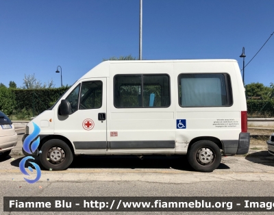 Fiat Ducato III serie 
Croce Rossa Italiana 
Comitato di Giulianova 
Unità Territoriale di Alba Adriatica 
CRI 898 AE 

Parole chiave: Fiat Ducato_IIIserie CRI898AE