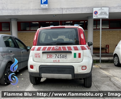 Fiat Nuova Panda 4x4 II serie 
Croce Rossa Italiana 
Comitato Regionale Abruzzo 
Allestimento Elevox 
CRI 745 AH
Parole chiave: Fiat Nuova_Panda_4x4_IIserie CRI745AH