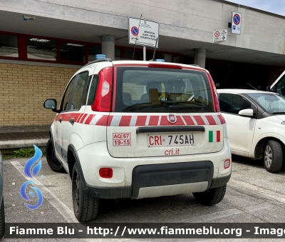 Fiat Nuova Panda 4x4 II serie 
Croce Rossa Italiana 
Comitato Regionale Abruzzo 
Allestimento Elevox 
CRI 745 AH
Parole chiave: Fiat Nuova_Panda_4x4_IIserie CRI745AH