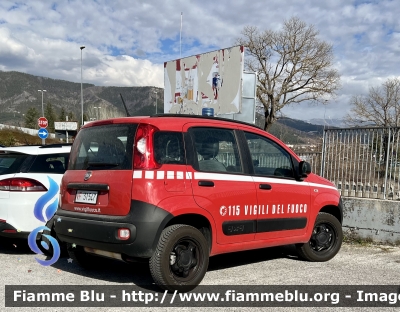 Fiat Nuova Panda 4x4 II serie 
Vigili del Fuoco 
Comando Provinciale di L’Aquila 
VF 31547
Parole chiave: Fiat Nuova_Panda_4x4_IIserie VF31547