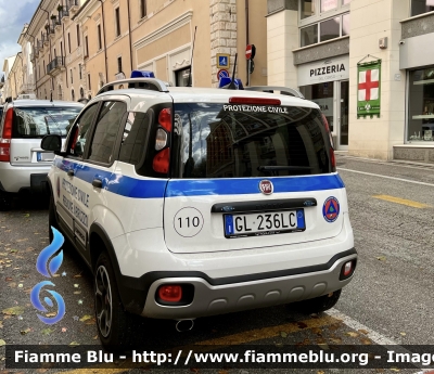 Fiat Nuova Panda Cross II serie 
Protezione Civile 
Regione Abruzzo 
Allestimento ISOTEC 
Parole chiave: Fiat Nuova_Panda_Cross_IIserie