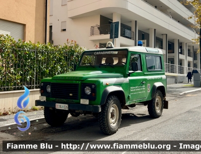 Land-Rover Defender 90
Carabinieri 
Comando Carabinieri Unità per la Tutela Forestale Ambientale ed Agroalimentare 
Parco Nazionale Del Gran Sasso e Monti della Laga
CC BJ 226 
Parole chiave: Land-Rover Defender_90 CCBJ226